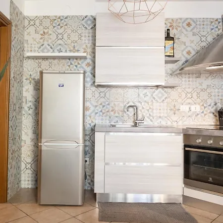 Apartment Farini Urban - Maciachini Metro M3 - 15min To Duomo - Isola District Mailand